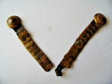 JUGULAIRE A ECAILLE 19è