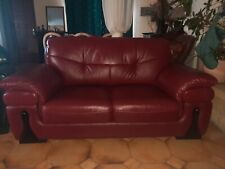 Canapé Oxford 2 places en cuir bordeaux en parfait état 