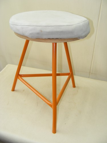 Ancien tabouret - ancien,