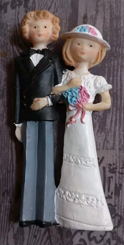 Figurine couple jeunes mariés - couple,