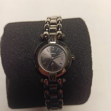 Montre Fossil f2 femme, boitier 24mm gravé ES-8877 Water Résistant Construction