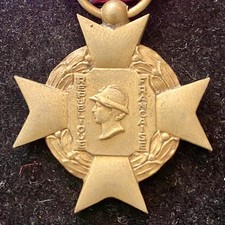 Médaille des Services Militaires Volontaires  1er Type Classe Or