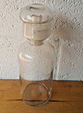 Ancien flacon de pharmacie constitué de 3 pièces pour liquide volatil