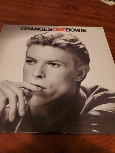 Record changes one bowie 1975 - bowie,