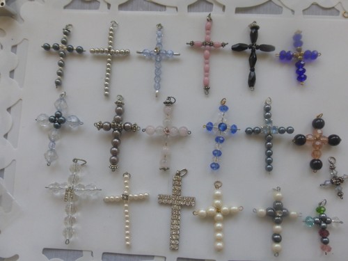 Lot croix fantaisie - 15,