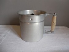 ANCIEN POT POUR FAIRE CHAUFFER LE LAIT EN ALUMINIUM