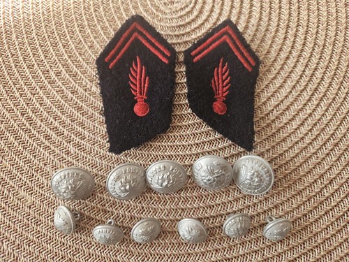 Lot boutons veste sapeurs - boutons,