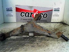 Triangle inferieur avant