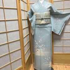 5444# Kimono japonais vendu