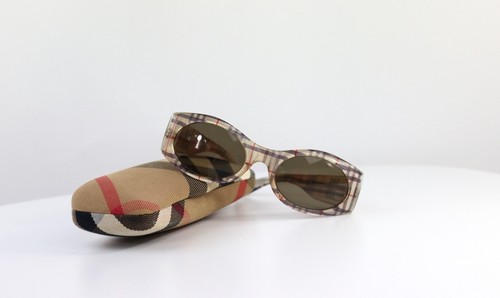 Lunettes soleil burberrys - lunettes,