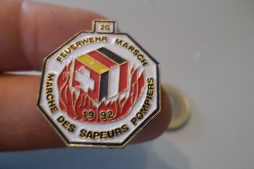 Pin broche marche - broche, sapeur