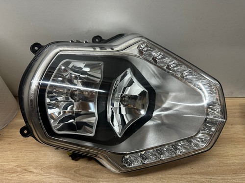 Feu phare optique avant - un,