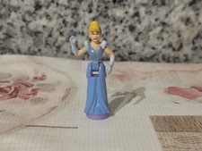 FIGURINE POLLY POCKET 2000 DISNEY MAGIC KINGDOM CHATEAU DISNEYLAND CENDRILLON