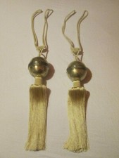 PAIRE EMBRASES A RIDEAUX