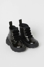 Bottines H&M chaudement doublées pour enfant Taille 27 sans emballage.