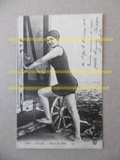 FEMME EN MAILLOT .RETOUR DE