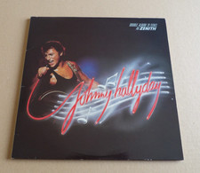 33 TOURS JOHNNY HALLYDAY
