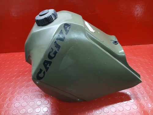 Réservoir essence carburant - essence,