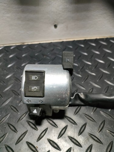 Commodo gauche 125 daelim - commodo,
