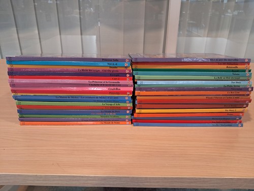 Lot disney club livre - 47,