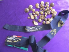 LOT DE BOUTONS MILITAIRE ET GALON