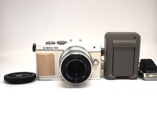 Article OLYMPUS Olympus PEN