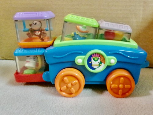 Fisher price peek block - fisher,