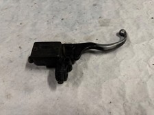 MAITRE CYLINDRE AVANT -