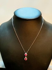 Collier Chaine et pendentif Or Blanc 18 K 2 rubis naturels  et 32 diamants