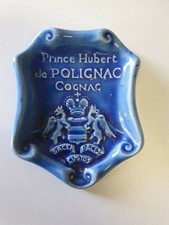 Cendrier publicitaire cognac Polignac  de  St Clemend  L 11 x 8 cm bon état
