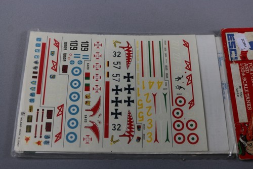 Zc2864 esci avion - 1/72,