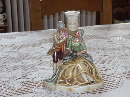 Groupe couple marquis - marquis, sujet