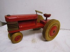 jouet ancien tracteur en bois