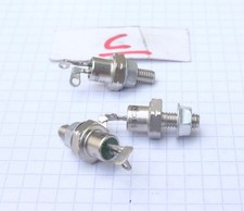 1x  SSS SILEC BTX95/800R  TO-64 Thyristor BTX 95 800R 800V. Prix pour une pièce