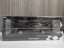 Minichamps 1/18 Mercedes-Benz