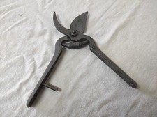 Outil pour le jardin, ancien