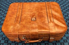 Belle ancienne valise / Malle