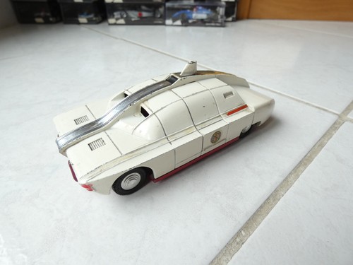 Maximum security vehicle 105 - maximum,