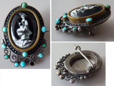 Broche avec Médaillon en