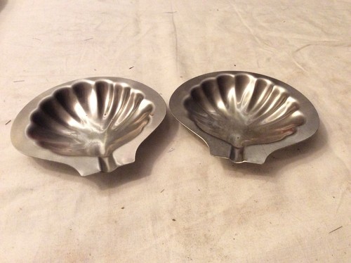 Anciens petites coupelles en - 2,