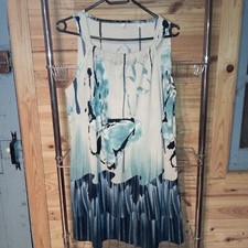 Robe femme d'été légère taille 2