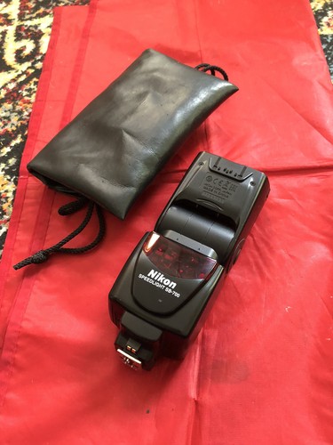 Nikon 700 speedlight - sb, flash