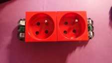 Legrand MOSAIC 73173 - Prise Double détrompée ROUGE pour GOULOTTE DLP