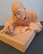 Gaston HAUCHECORNE (1880-1945) Personnage Chinois calligraphiant, Terre cuite