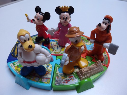 Happy meal mcdonald - happy, mcdonald's