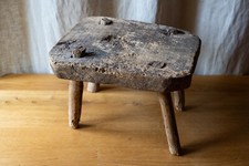 Tabouret en bois ancien art