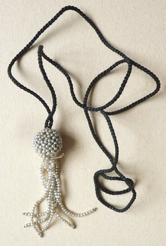 Collier avec perles - , fines