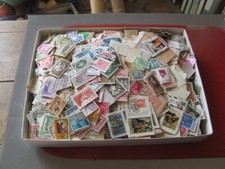 ++"529.2"   GROS LOT DE TIMBRES DU MONDE ENTIER     "870 grammes"