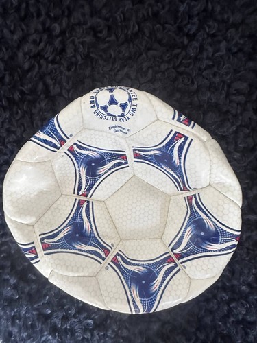Adidas tricolore 1998 - 1998, official