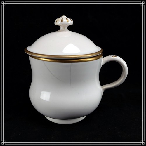 Elegant pot creme faience - pot,